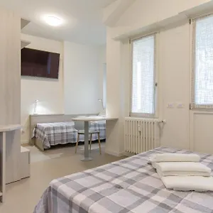Open Doors 2* Werona
